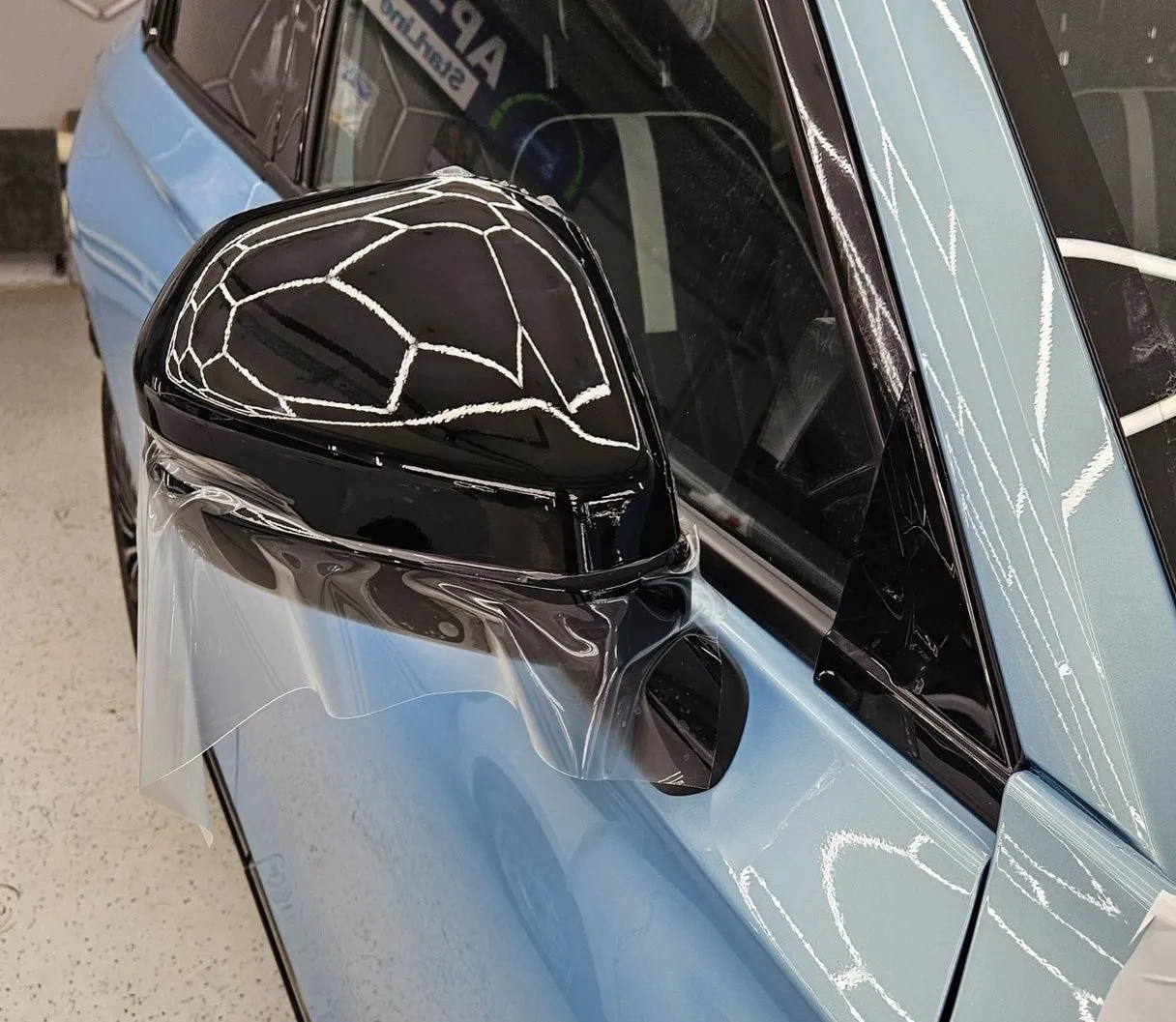 Бронирование пленкой Honda E:NS1