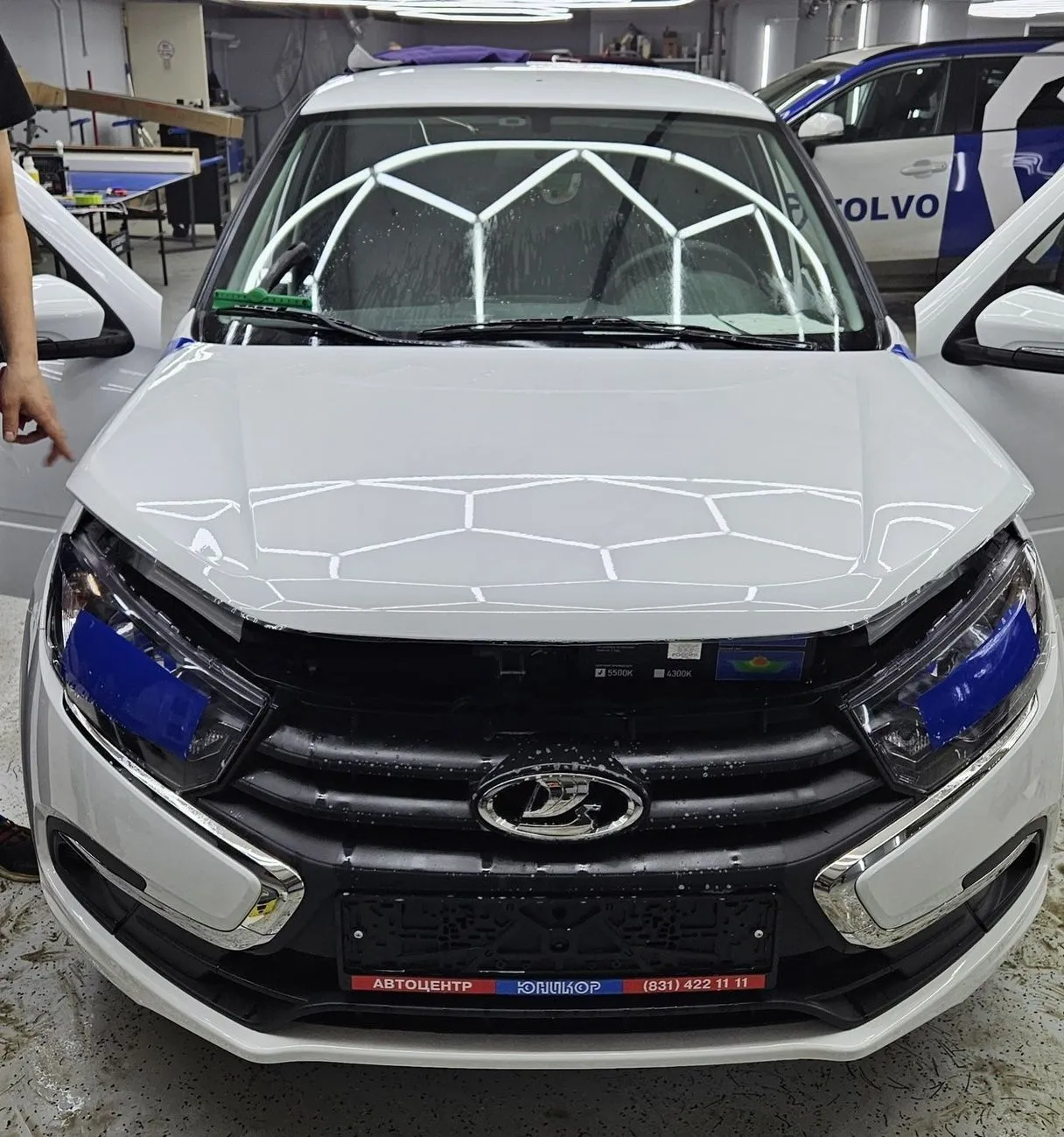 Бронирование пленкой Lada Granta