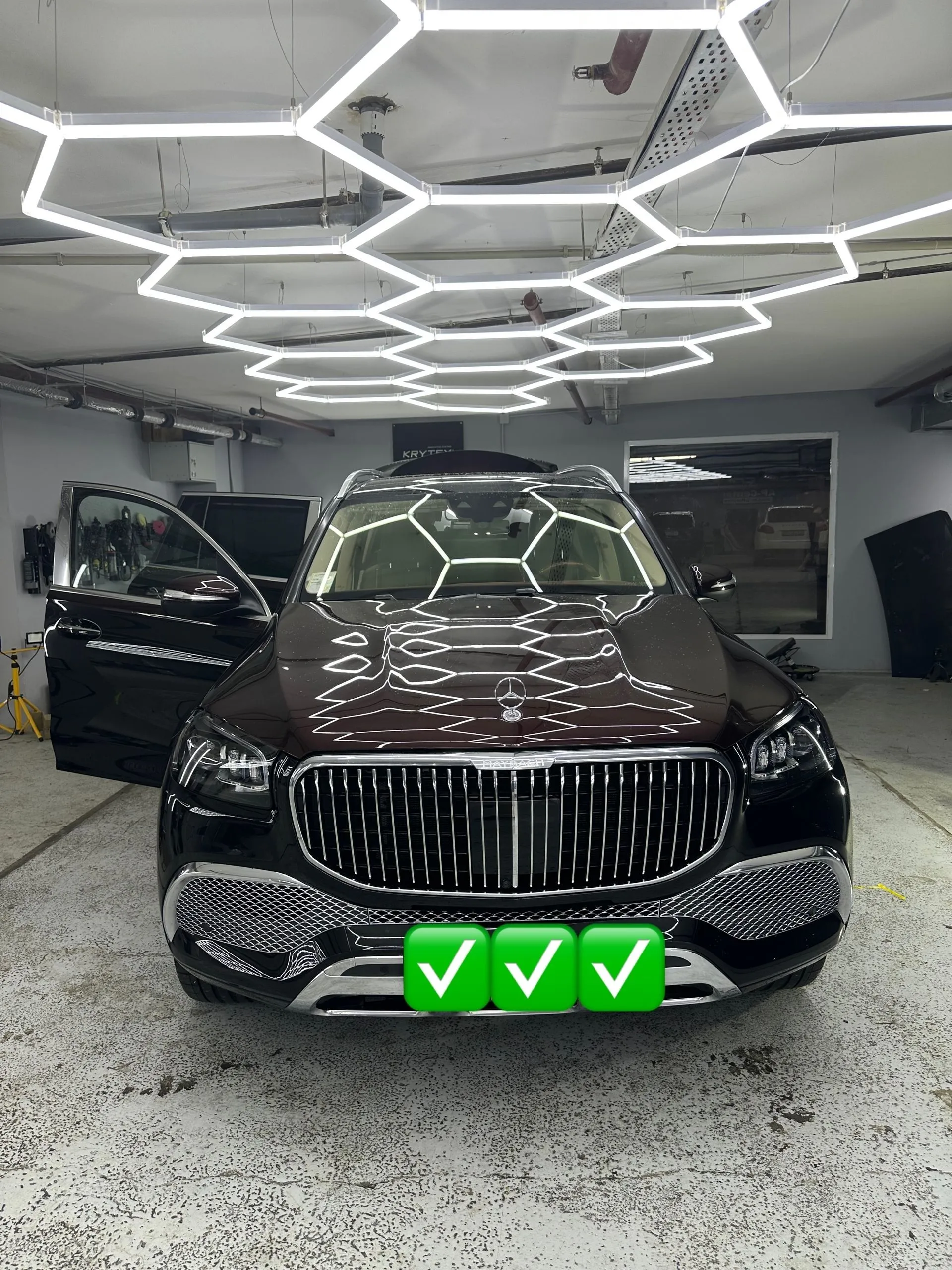 Химчистка Mercedes Maybach